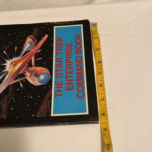 Star Trek Enterprise Command Book - Picture 13 of 14